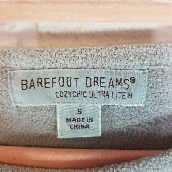 Barefoot Dreams Cozy Chic Lite ultra lite tie knot front sweater - Picture 3 of 7